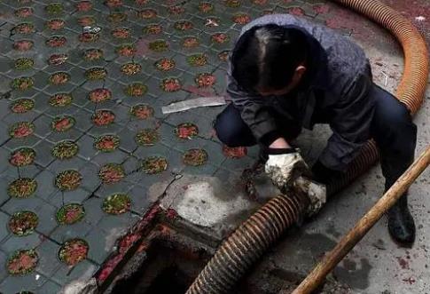 蠡县高压清洗管道公司分享下为什么要高压清洗板换